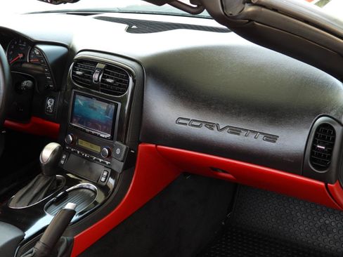 Used 2009 Chevrolet Corvette Convertible w/ Preferred Equipment Group RWD image 52