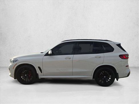 Used 2021 BMW X5 xDrive40i w/ M Sport Package image 9