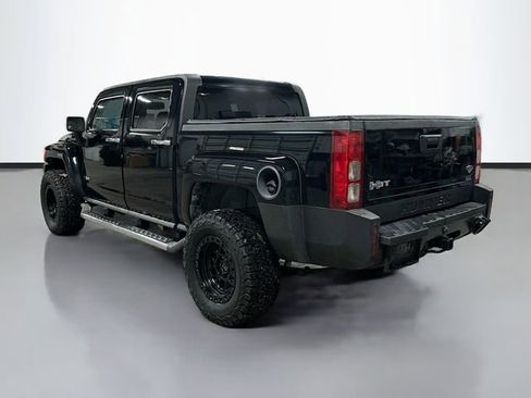 Used 2010 HUMMER H3T Alpha image 8