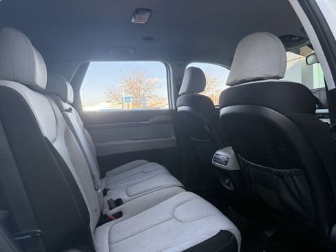 Used 2020 Hyundai Palisade SE image 29