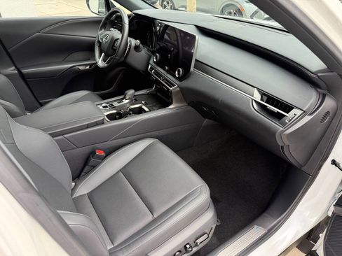 Used 2024 Lexus RX 350 Premium w/ Cold Area Package FWD image 33