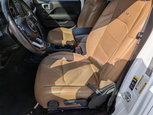 Used 2023 Jeep Wrangler Unlimited Sahara w/ Cold Weather Group image 24