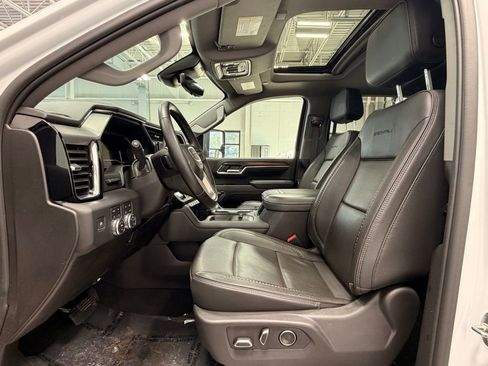 Used 2024 GMC Sierra 2500 Denali w/ Denali Reserve Package AWD/4WD image 30