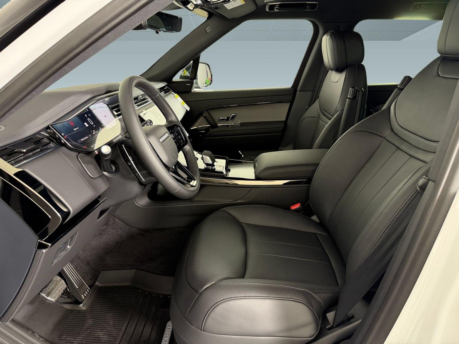 New 2026 Land Rover Range Rover Sport Dynamic SE AWD/4WD image 5