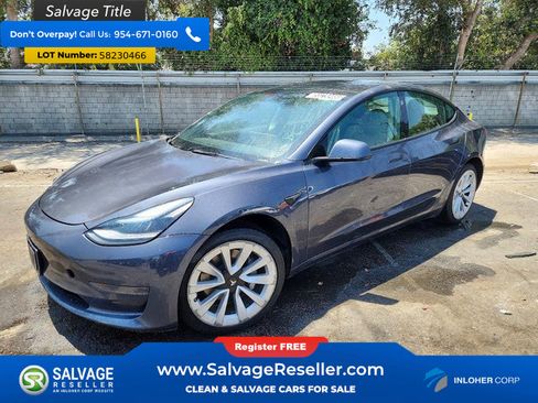 Used 2022 Tesla Model 3 RWD image 1