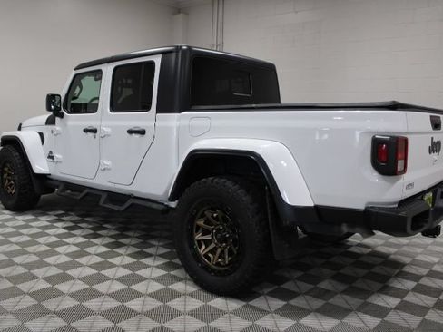 Used 2021 Jeep Gladiator Sport AWD/4WD image 9