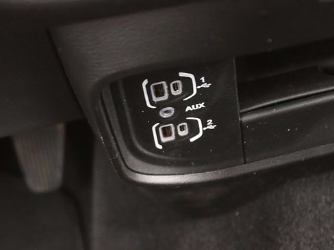 Used 2025 RAM 2500 Big Horn AWD/4WD image 22