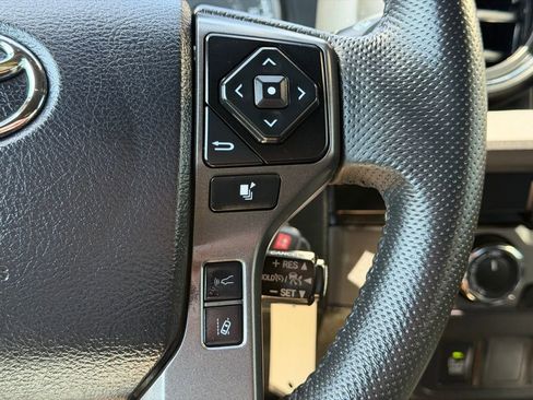 Used 2023 Toyota Tacoma TRD Off-Road w/ Technology Package image 19