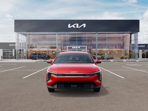 New 2026 Kia K4 LXS FWD image 3
