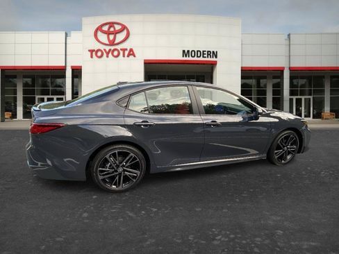Used 2026 Toyota Camry XSE FWD image 9