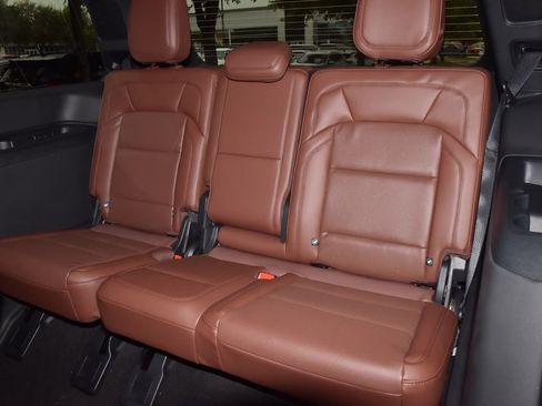 New 2026 Lincoln Navigator Reserve image 15