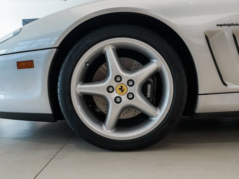 Used 1998 Ferrari 550 Maranello Coupe RWD image 17