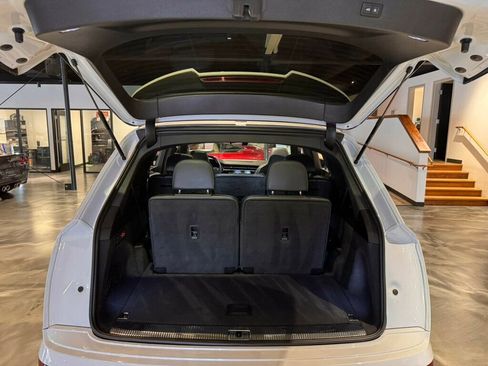 Used 2023 Audi SQ7 Premium Plus image 22