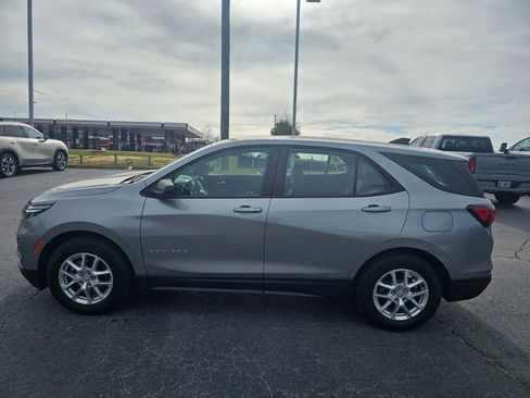 Used 2024 Chevrolet Equinox LS image 5