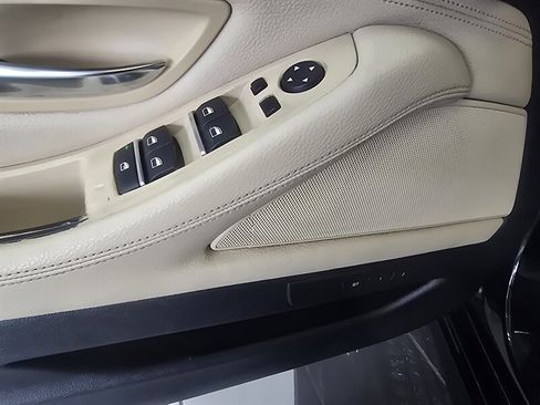 Used 2016 BMW 528i xDrive 528i xDrive 4DR SEDAN AWD image 17