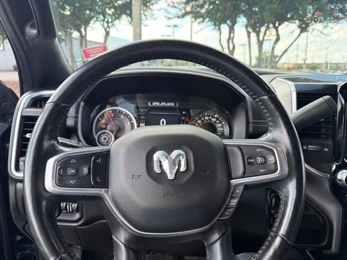 Used 2023 RAM 2500 Laramie w/ Night Edition AWD/4WD image 4