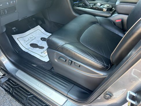 Used 2020 INFINITI QX80 Luxe w/ Proassist Package RWD image 19