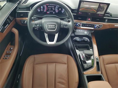 Used 2022 Audi A5 2.0T Premium Plus w/ Premium Plus image 16