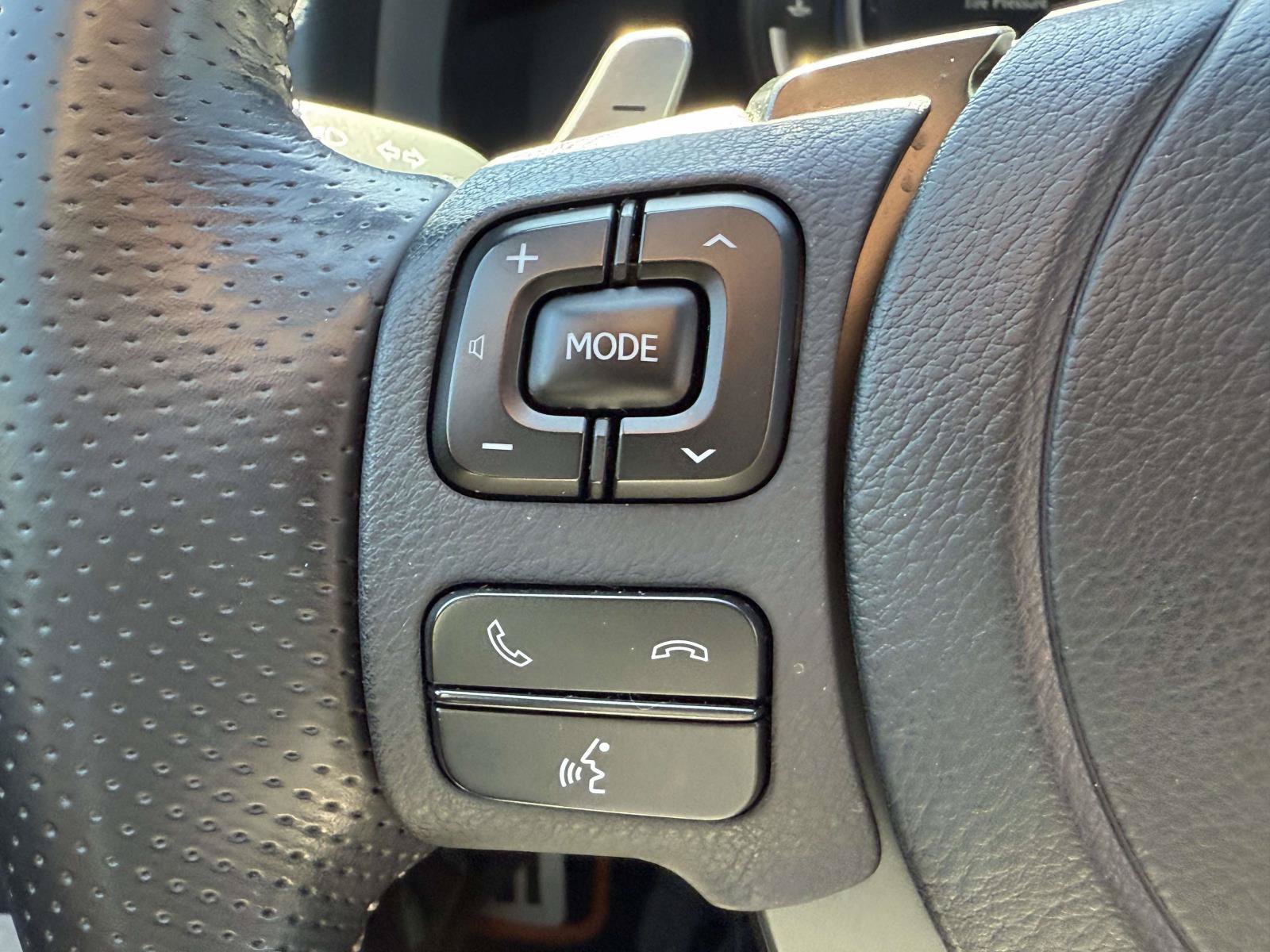 Used 2023 Lexus IS 500 w/ Special Appearance Package RWD image 22