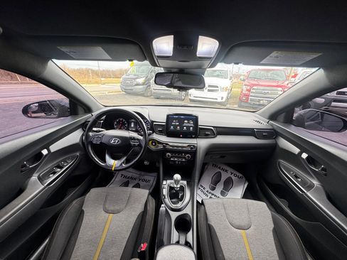 Used 2019 Hyundai Veloster Turbo R-Spec image 16