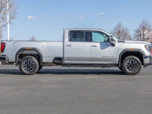 Certified 2022 GMC Sierra 3500 SLE w/ Fleet Comfort Package AWD/4WD image 5