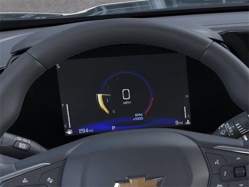 New 2026 Chevrolet Trax LT w/ Sunroof Package image 18