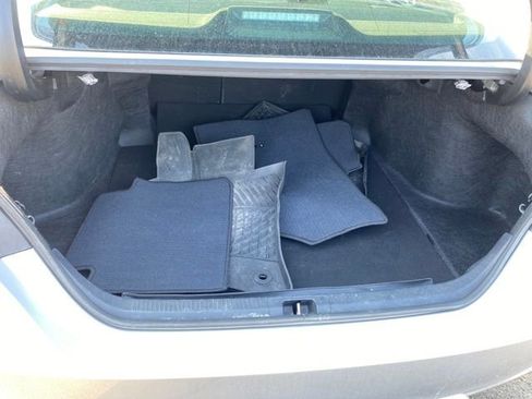 Used 2023 Toyota Camry SE image 18