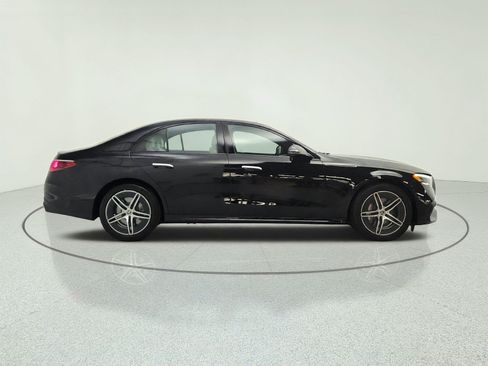 Certified 2025 Mercedes-Benz E 450 4MATIC Sedan image 4