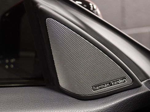 Used 2014 Mercedes-Benz E 550 Coupe image 66