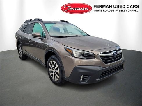 Used 2022 Subaru Outback Premium image 1
