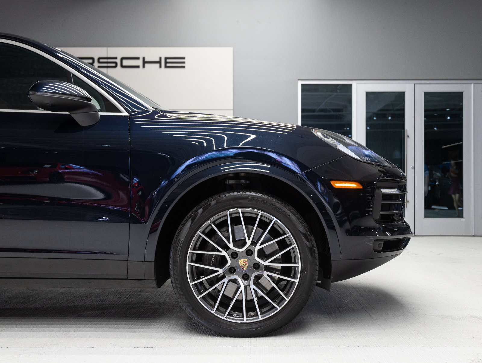 Certified 2023 Porsche Cayenne AWD/4WD image 11