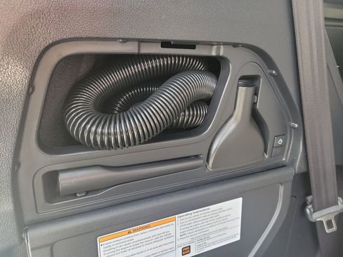 Used 2019 Honda Odyssey Elite image 34