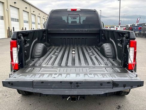 Used 2018 Ford F450 Platinum w/ Platinum Ultimate Package image 18