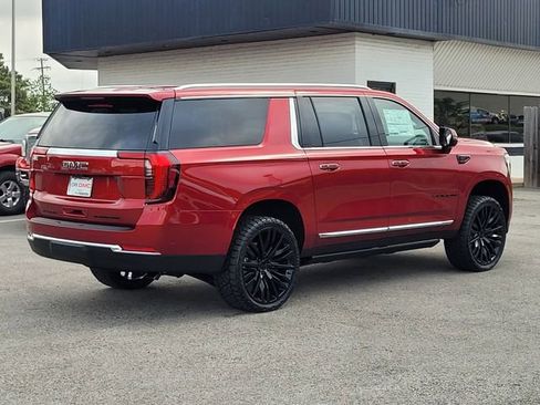 New 2026 GMC Yukon XL Elevation image 4