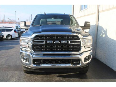 Used 2024 RAM 2500 Big Horn w/ Bed Utility Group image 11