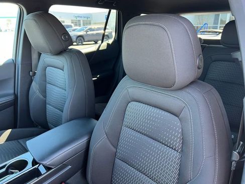 Used 2026 Chevrolet Equinox LT image 13