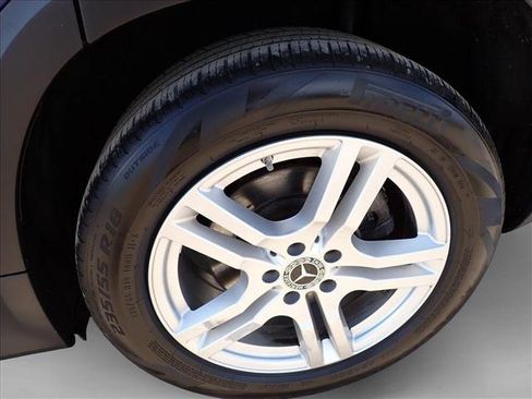 Used 2020 Mercedes-Benz GLB 250 4MATIC image 5