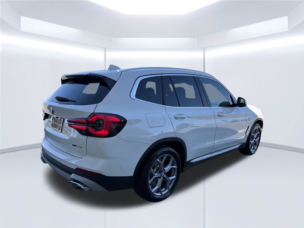 Used 2023 BMW X3 sDrive30i w/ Premium Package RWD image 7
