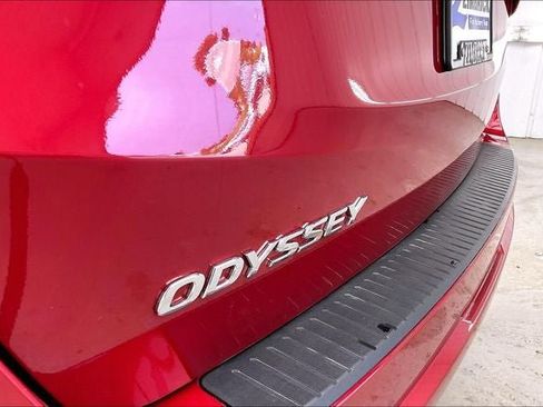 Certified 2026 Honda Odyssey EX-L image 9