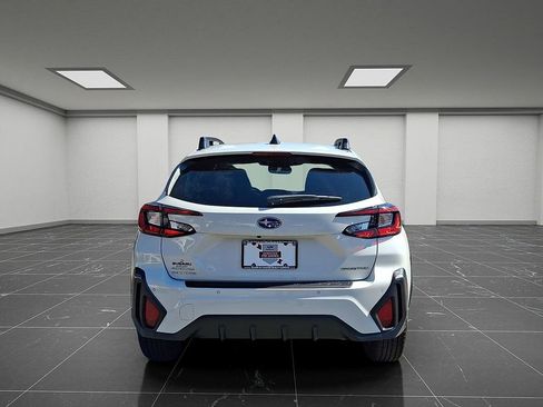 Certified 2025 Subaru Crosstrek 2.5i Limited w/ Crosstrek Mirror Package image 6