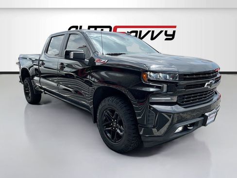 Used 2021 Chevrolet Silverado 1500 LT Trail Boss w/ LT Trail Boss Premium Package AWD/4WD image 1