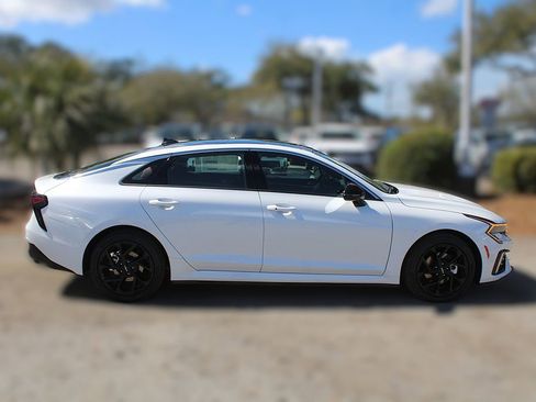 New 2026 Kia K5 GT-Line image 5