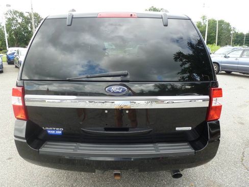 Used 2017 Ford Expedition Limited w/ Equipment Group 301A AWD/4WD image 8