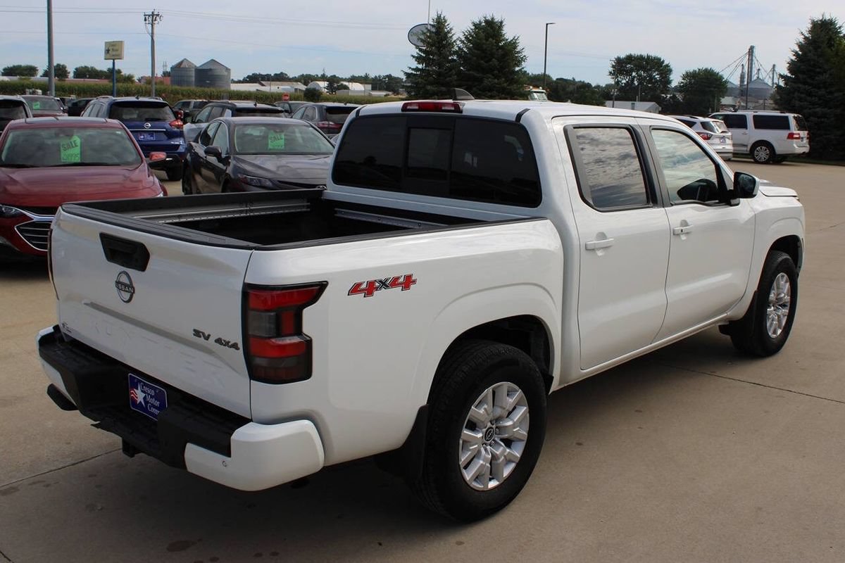 Used 2022 Nissan Frontier SV AWD/4WD image 5