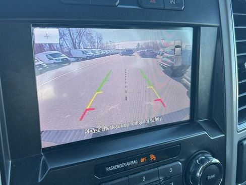 Used 2019 Ford F150 Lariat w/ Trailer Tow Package image 20