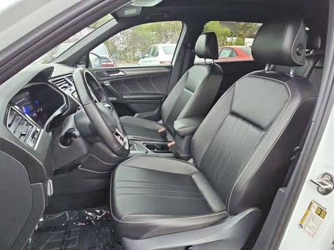 Used 2021 Volkswagen Tiguan SE R-Line AWD/4WD image 8