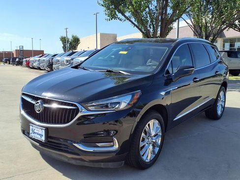 Used 2018 Buick Enclave Premium w/ Trailering Package FWD image 28