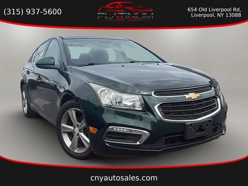 Used 2015 Chevrolet Cruze LT FWD image 1