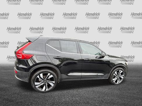 Certified 2023 Volvo XC40 B5 Plus w/ Protection Package Premier AWD/4WD image 11