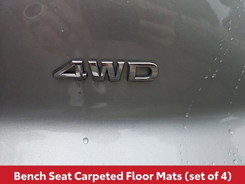Used 2025 Nissan Pathfinder SV AWD/4WD image 11
